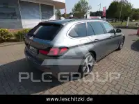 2023 BMW 520