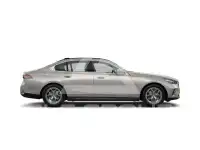 2023 BMW 520