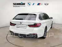 2023 BMW 520