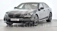 2023 BMW 520