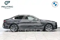 2023 BMW 520