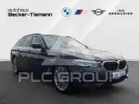 2023 BMW 520