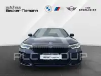 2023 BMW 520