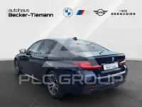 2023 BMW 520