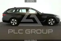 2023 BMW 520