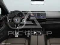 2023 BMW 520