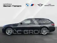 2023 BMW 520