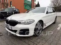 2023 BMW 520