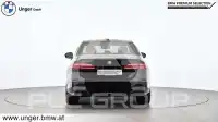 2023 BMW 520