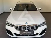 2023 BMW 520