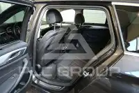 2023 BMW 520