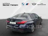 2023 BMW 520