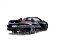 2023 BMW M8
