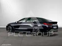 2023 BMW M8