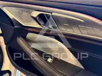 2023 BMW M8