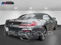 2023 BMW M8