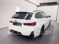 2023 BMW 318