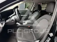 2023 BMW 318