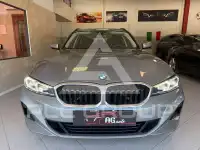 2023 BMW 318