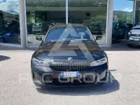 2023 BMW 318