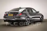 2023 BMW 318