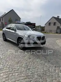 2023 BMW X4