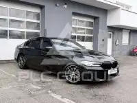 2023 BMW 518