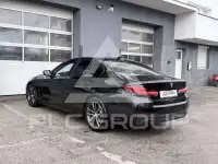 2023 BMW 518
