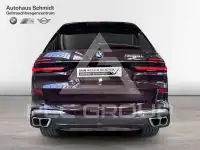 2023 BMW X7