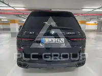 2023 BMW X7