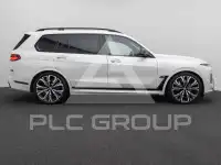 2023 BMW X7
