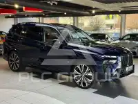 2023 BMW X7