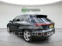 2023 Audi Q8
