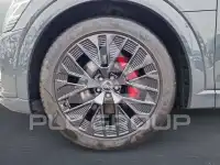 2023 Audi Q8