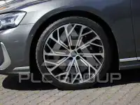 2023 Audi S8