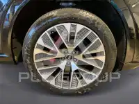 2023 Audi Q8