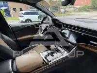 2023 Audi Q8