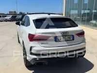 2023 Audi RSQ3