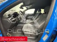 2023 Audi RSQ3