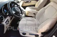 2023 Mercedes Benz V 220