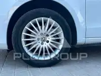 2023 Mercedes Benz V 220