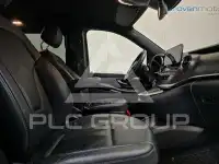 2023 Mercedes Benz V 220