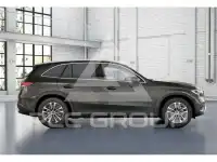 2023 Mercedes Benz GLC 220