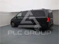 2023 Mercedes Benz V 300