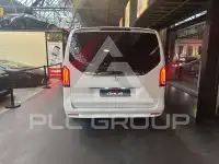 2023 Mercedes Benz V 300