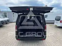 2025 Mercedes Benz V 300
