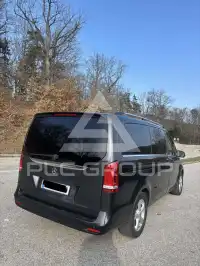 2023 Mercedes Benz V 300