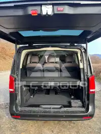 2023 Mercedes Benz V 300