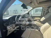 2023 Mercedes Benz V 300