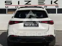 2023 Mercedes Benz GLC 400